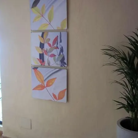 Sleeps 8 Pool Wifi Vila